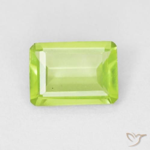 0.85ct Natürlicher Mittelgrün Peridot, Smaragdschliff, VVS