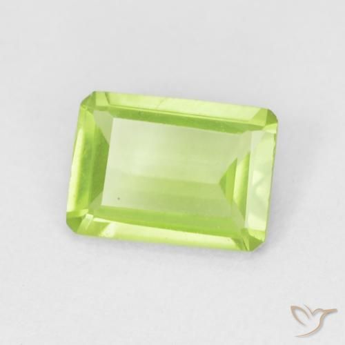 9,17 ctw natürlicher Mittelgrün Peridot, Oktagonschliff, VVS