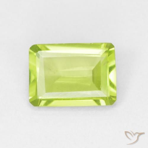 0.90ct Natürlicher hellgrün Peridot, Smaragdschliff, VVS