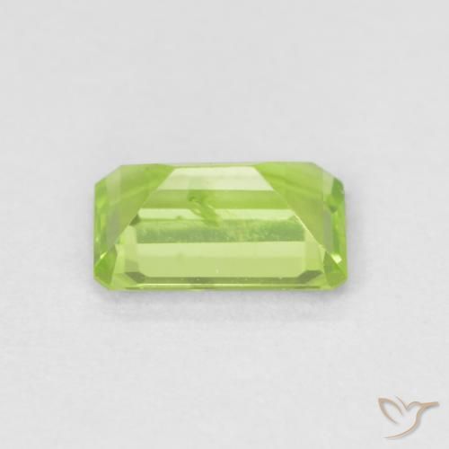 9,17 ctw natürlicher Leichtes lebendiges Grün Peridot, Oktagonschliff, VVS