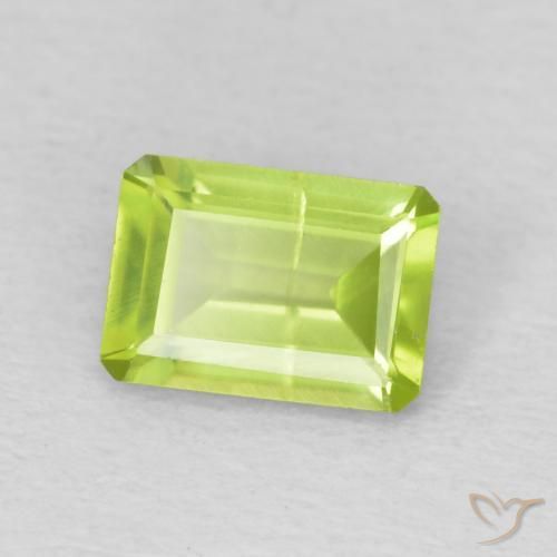 9,17 ctw natürlicher hellgrün Peridot, Oktagonschliff, SI