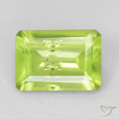0.95ct Natürlicher gelblich-grün Peridot, Smaragdschliff, VS-SI