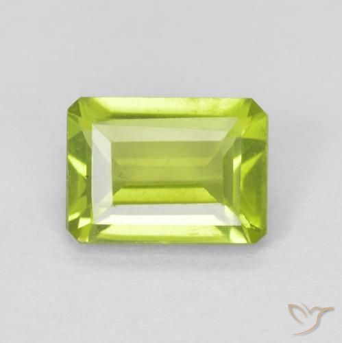 1.06ct Natürlicher hellgrün Peridot, Smaragdschliff, VVS-VS