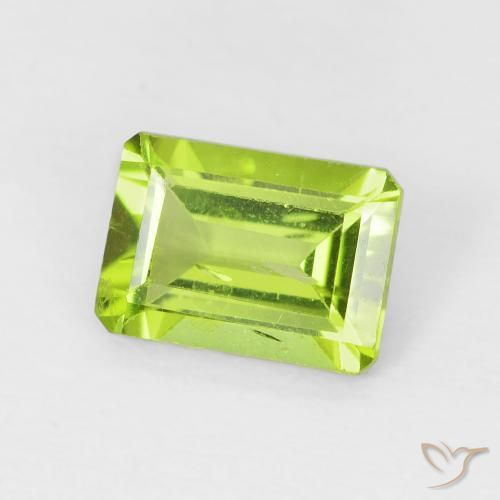 9,17 ctw natürlicher Mittelgrün Peridot, Oktagonschliff, VS