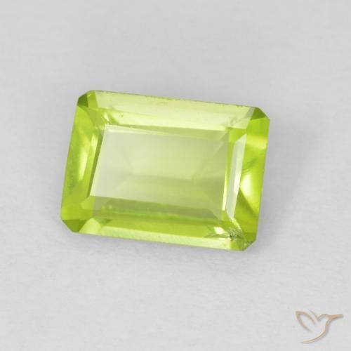 9,17 ctw natürlicher hellgrün Peridot, Oktagonschliff, VS