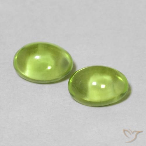 1.12ctw Natürlicher Mittelgrün Peridot, Oval, Transparent