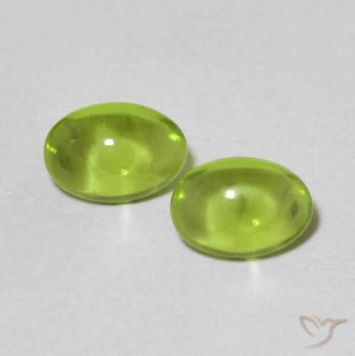 0.98ctw Natürlicher Mittelgrün Peridot, Oval, Transparent