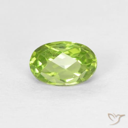 0.73ct Natürlicher Leichtes lebendiges Grün Peridot, Oval, VS