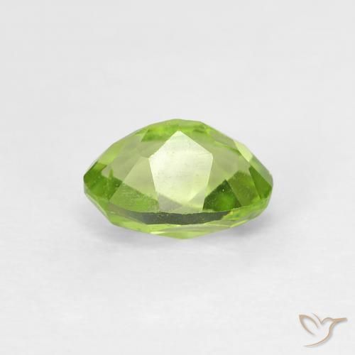 9,17 ctw natürlicher Leichtes lebendiges Grün Peridot, Oval, VVS-VS