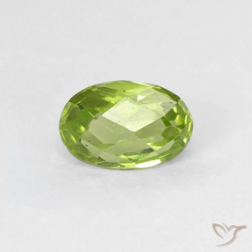 0.68ct Natürlicher hellgrün Peridot, Oval, VVS-VS