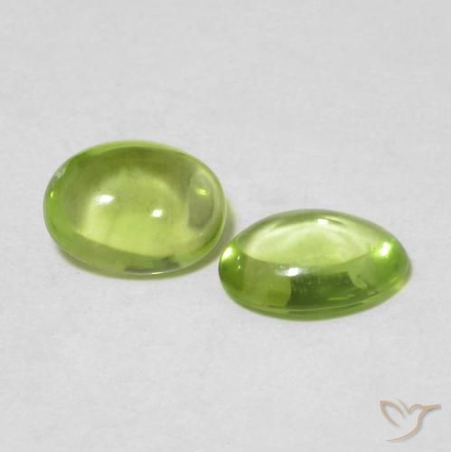 0.88 ct natürliche Mittelgrün Peridot-Edelsteine, Oval, Transparent