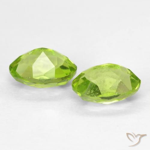 1.28 ct natürliche Lebendiges grün Peridot-Edelsteine, Oval, VS