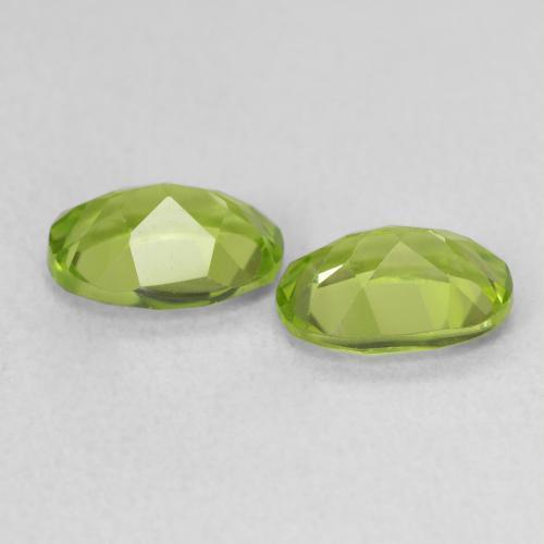 1,88 ct natürliche grüner Peridot-Edelsteine, Oval Schliff, VS