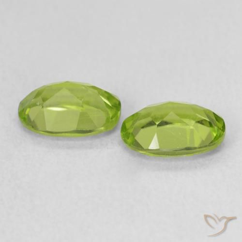 1.77 ct natürliche Lebendiges grün Peridot-Edelsteine, Oval, VS