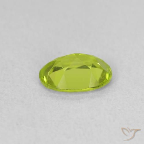 9,17 ctw natürlicher Mittelgrün Peridot, Oval, VVS-VS