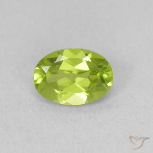 0.95ct Natürlicher Lebendiges Gelbgrün Peridot, Oval, VVS-VS