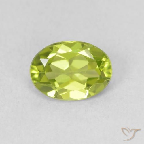 0.95ct Natürlicher Mittelgrün Peridot, Oval, VS