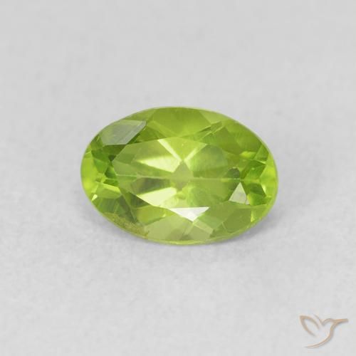0.91ct Natürlicher Mittelgrün Peridot, Oval, VS
