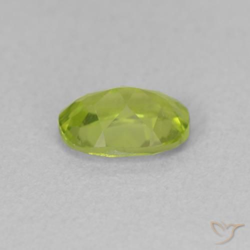 9,17 ctw natürlicher Lebendiges Gelbgrün Peridot, Oval, VVS-VS