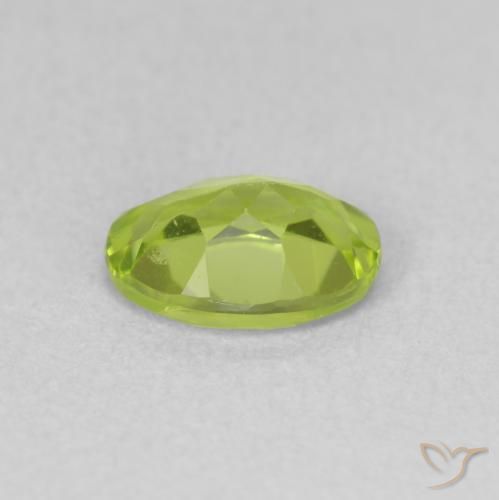 9,17 ctw natürlicher Mittelgrün Peridot, Oval, VVS-VS