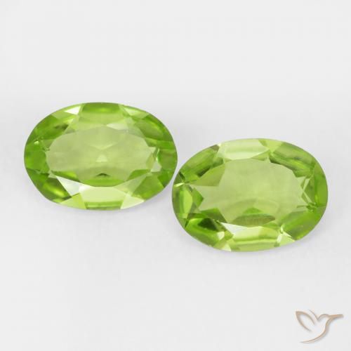 1.56ctw Natürlicher Lebendiges grün Peridot, Oval, VVS-VS