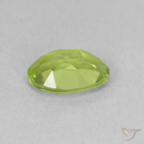 9,17 ctw natürlicher Lebendiges grün Peridot, Oval, VVS-VS