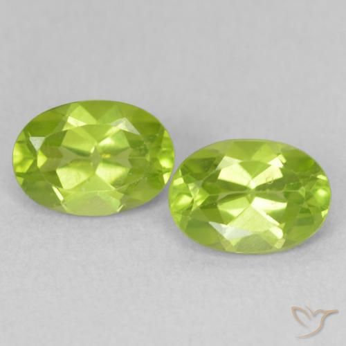 1.73ctw Natürlicher gelblich-grün Peridot, Oval, VS