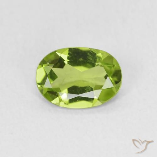 0.77ct Natürlicher Lebendiges grün Peridot, Oval, VVS
