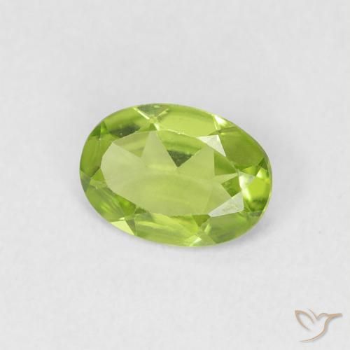 9,17 ctw natürlicher Mittelgrün Peridot, Oval, VVS-VS