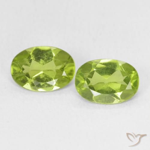 1.49ctw Natürlicher Leichtes lebendiges Grün Peridot, Oval, VS
