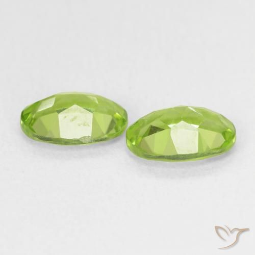 1.62 ct natürliche Leichtes lebendiges Grün Peridot-Edelsteine, Oval, VS
