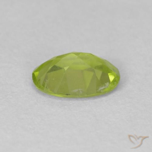 9,17 ctw natürlicher Mittelgrün Peridot, Oval, VVS