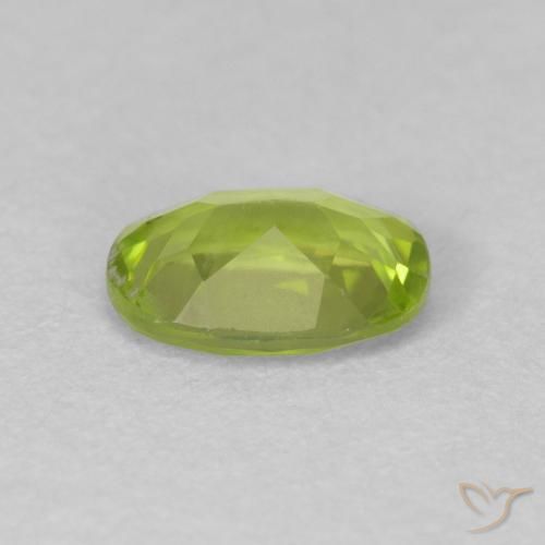 9,17 ctw natürlicher Mittelgrün Peridot, Oval, VVS
