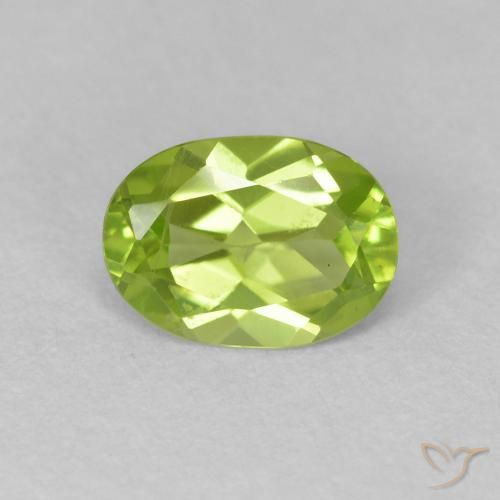 0.85ct Natürlicher Mittelgrün Peridot, Oval, VVS