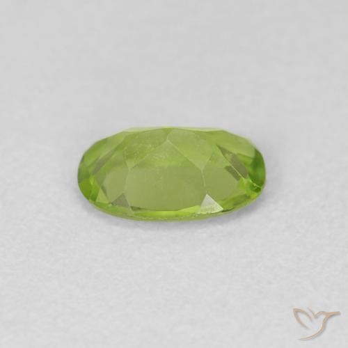 9,17 ctw natürlicher Mittelgrün Peridot, Oval, VVS-VS