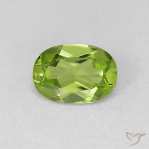 0.87ct Natürlicher Mittelgrün Peridot, Oval, VVS-VS