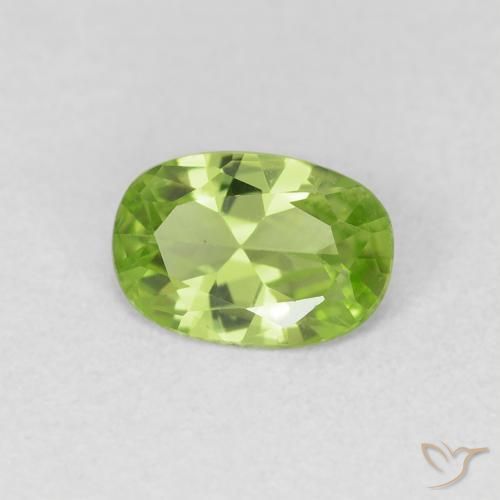 9,17 ctw natürlicher gelblich-grün Peridot, Oval, VVS-VS
