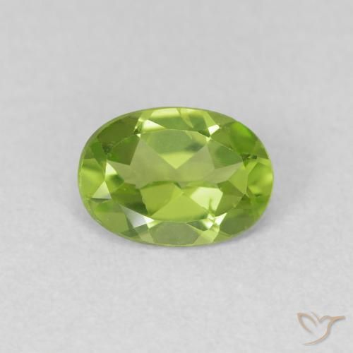 0.77ct Natürlicher Lebendiges grün Peridot, Oval, VVS-VS