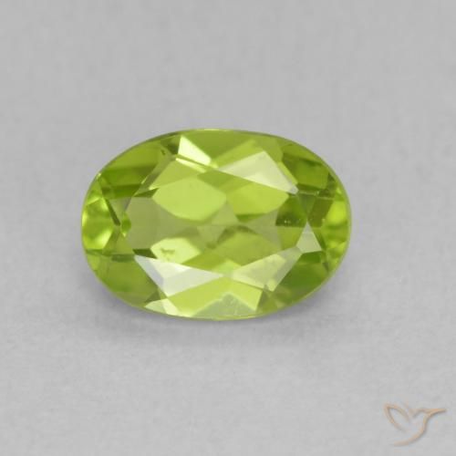 0.92ct Natürlicher Mittelgrün Peridot, Oval, VS