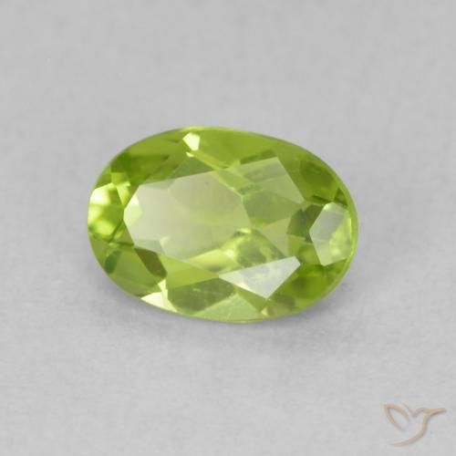 9,17 ctw natürlicher Mittelgrün Peridot, Oval, VS
