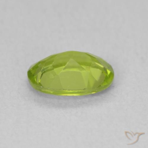 9,17 ctw natürlicher Mittelgrün Peridot, Oval, VS