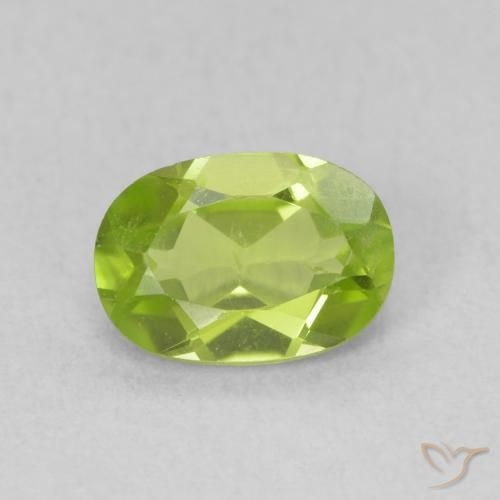 0.85ct Natürlicher Mittelgrün Peridot, Oval, VS