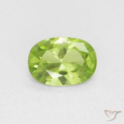 0.77ct Natürlicher Mittelgrün Peridot, Oval, VVS-VS