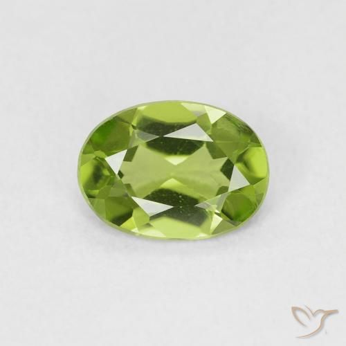 0.83ct Natürlicher gelblich-grün Peridot, Oval, VVS-VS