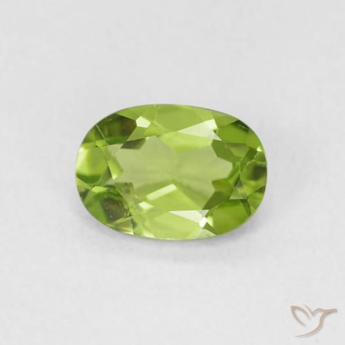 9,17 ctw natürlicher Mittelgrün Peridot, Oval, VVS-VS