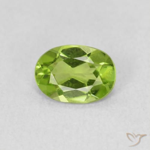 0.79ct Natürlicher Lebendiges grün Peridot, Oval, VS