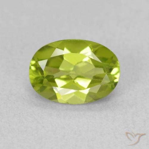 0.90ct Natürlicher Mittelgrün Peridot, Oval, VS