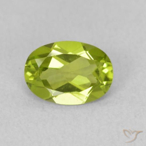 0.80ct Natürlicher Lebendiges grün Peridot, Oval, VS