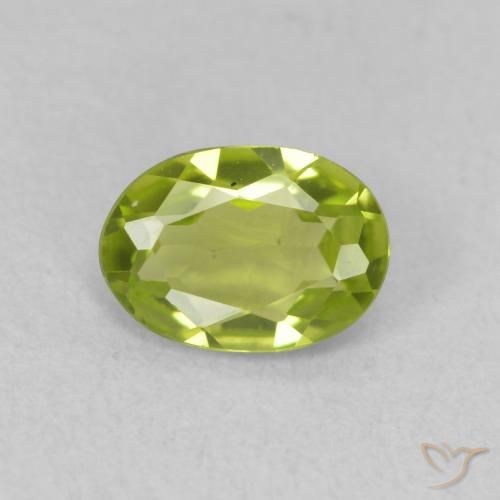 0.68ct Natürlicher Lebendiges grün Peridot, Oval, VVS-VS