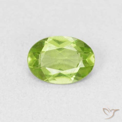 0.71ct Natürlicher Medium Light-Green Peridot, Oval, VVS-VS